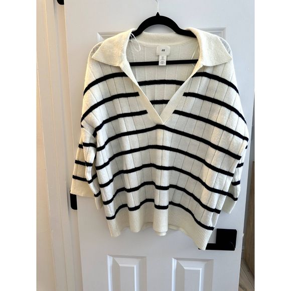 H&M Rib Knit Sweater with Collar Size Medium - Picture 2 of 3